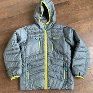 Marmot kids down jacket size Medium